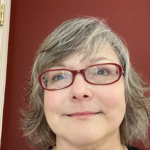 Meet your Posher, Eileen